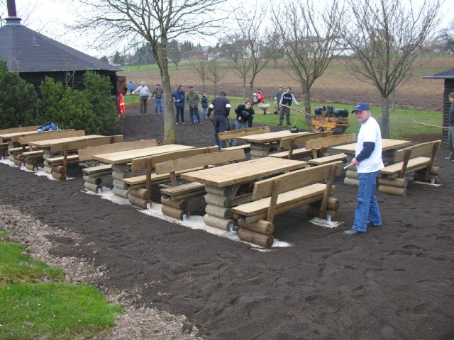 2008-neue-sitzmoebel-grillhuette_21_20180127_1832429388