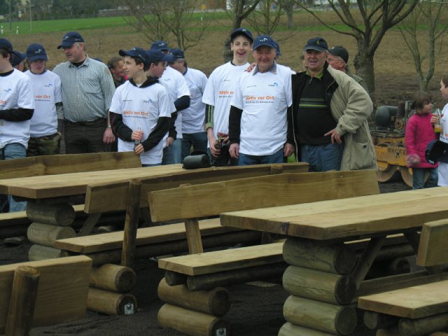 2008-neue-sitzmoebel-grillhuette_23_20180127_1312192329