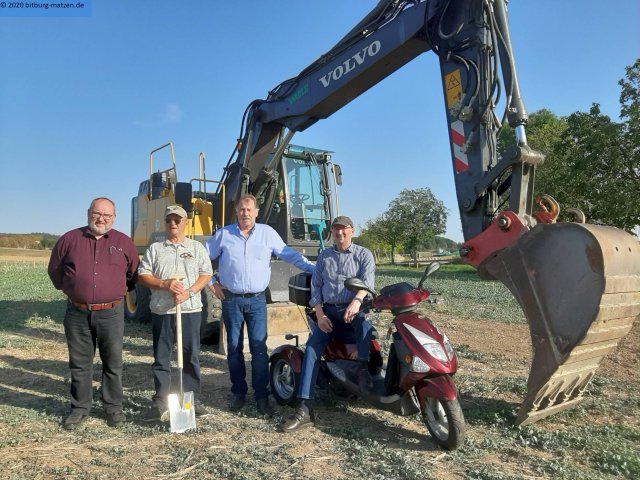 2020_-_spatenstich_-dorfwiese_20200922_1110366385