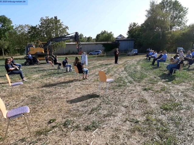 2020_-_spatenstich_-dorfwiese_20200922_1322935600