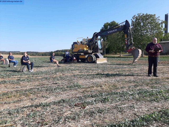 2020_-_spatenstich_-dorfwiese_20200922_1610722302