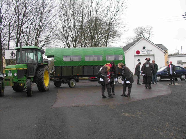 2009_-_spielmannszug_in_neuem_outfit_4_20180127_2020225146