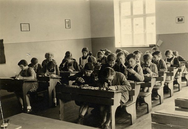 20070312_1034985273_schule_matzen_1954_k